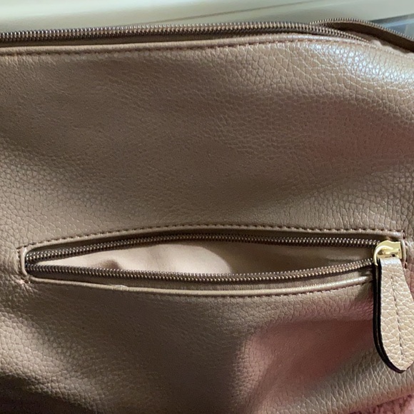 Tote & Crossbody matching set - Picture 2 of 9